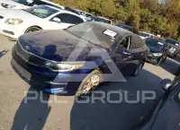 2017 KIA Optima photo