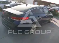 2017 KIA Optima photo