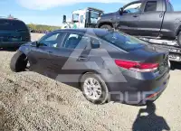 2017 KIA Optima photo