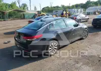 2017 KIA Optima фото