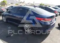 2017 KIA Optima photo