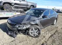 2017 KIA Optima photo