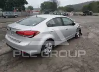 2017 KIA Forte фото