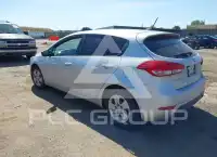 2017 KIA Forte фото