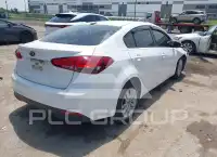 2017 KIA Forte фото