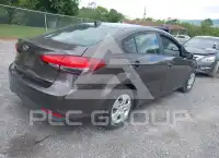 2017 KIA Forte фото