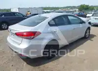 2017 KIA Forte фото