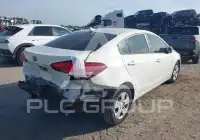 2017 KIA Forte фото