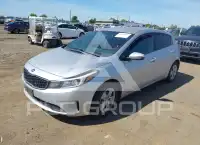 2017 KIA Forte фото