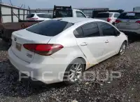 2017 KIA Forte фото