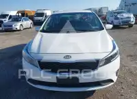 2017 KIA Forte фото