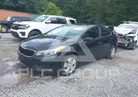 2017 KIA Forte photo