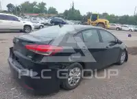 2017 KIA Forte фото