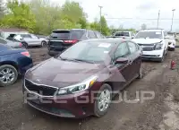 2017 KIA Forte фото