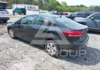 2017 KIA Forte фото