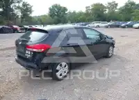 2017 KIA Forte photo
