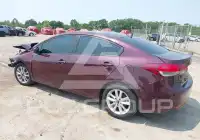 2017 KIA Forte фото
