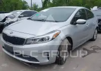 2017 KIA Forte photo