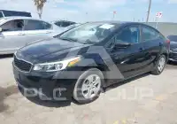 2017 KIA Forte photo