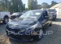 2017 KIA Forte фото