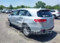 2017 KIA Sorento photo