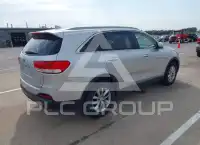 2017 KIA Sorento photo