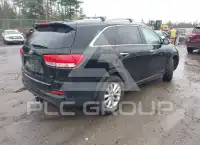 2017 KIA Sorento photo