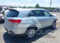 2017 KIA Sorento photo