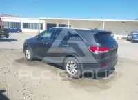 2017 KIA Sorento photo