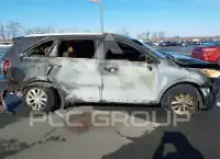 2017 KIA Sorento фото
