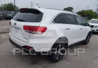 2017 KIA Sorento фото