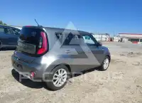 2017 KIA Soul фото