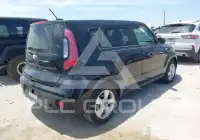 2017 KIA Soul фото