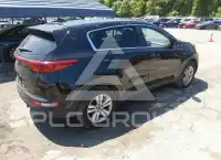 2017 KIA Sportage photo
