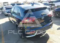 2017 KIA Niro photo