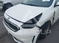 2017 KIA Niro photo
