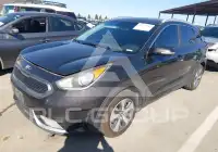 2017 KIA Niro photo