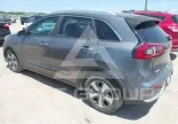 2017 KIA Niro photo
