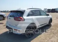 2017 KIA Niro photo