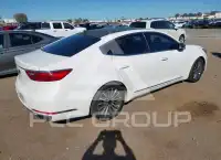 2017 KIA Cadenza photo