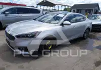 2017 KIA Cadenza фото