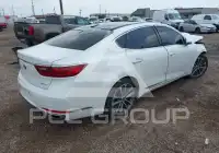 2017 KIA Cadenza photo