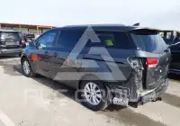 2017 KIA Sedona фото