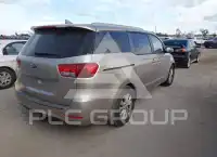 2017 KIA Sedona фото