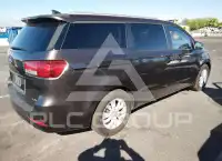2017 KIA Sedona photo