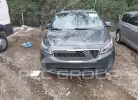 2017 KIA Sedona photo
