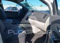 2017 KIA Sedona фото