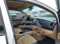 2017 KIA Sedona фото