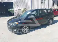 2017 KIA Sedona фото