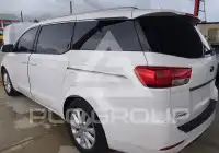 2017 KIA Sedona photo